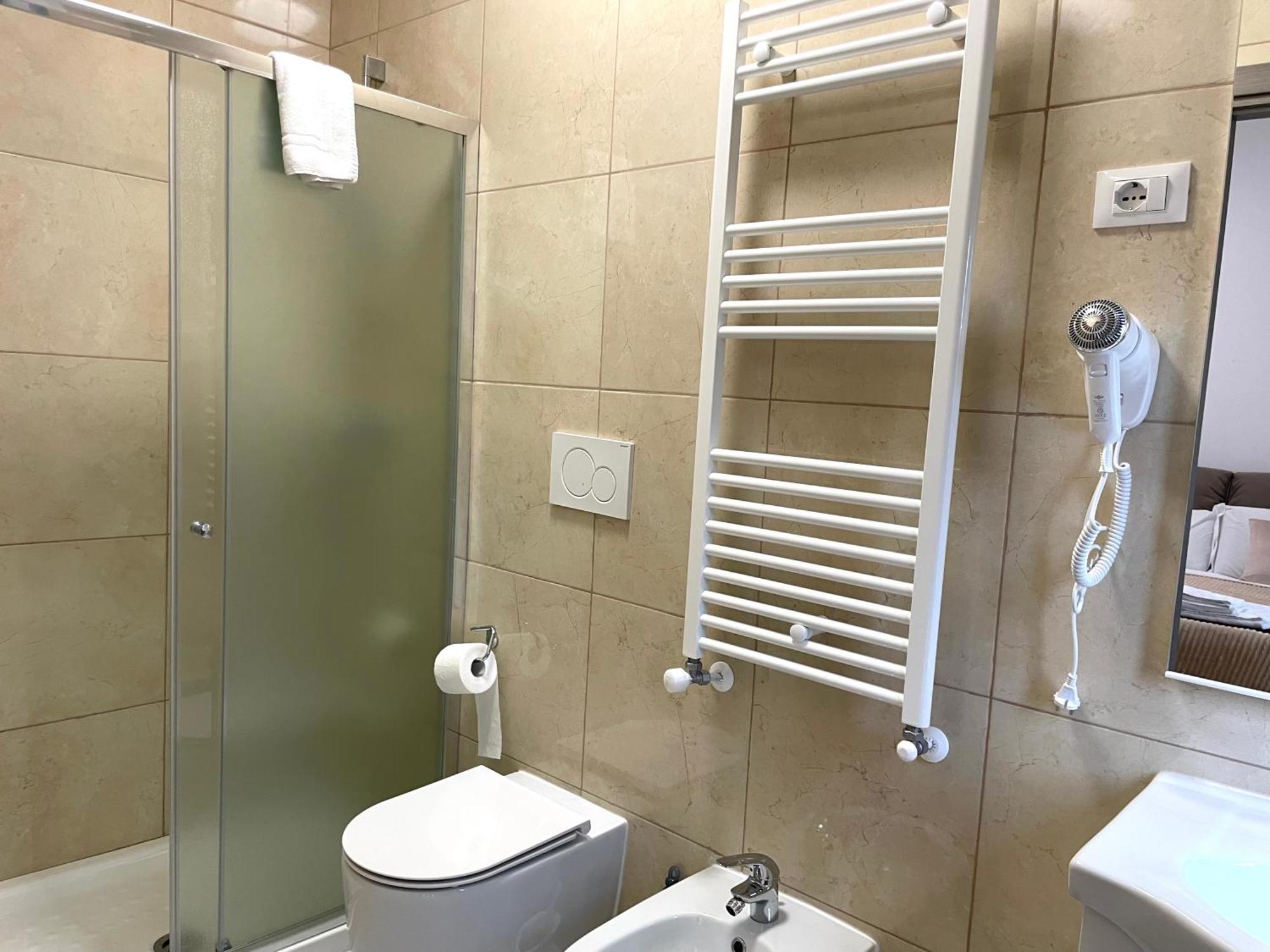 Fiera Rooms فيرونا المظهر الخارجي الصورة