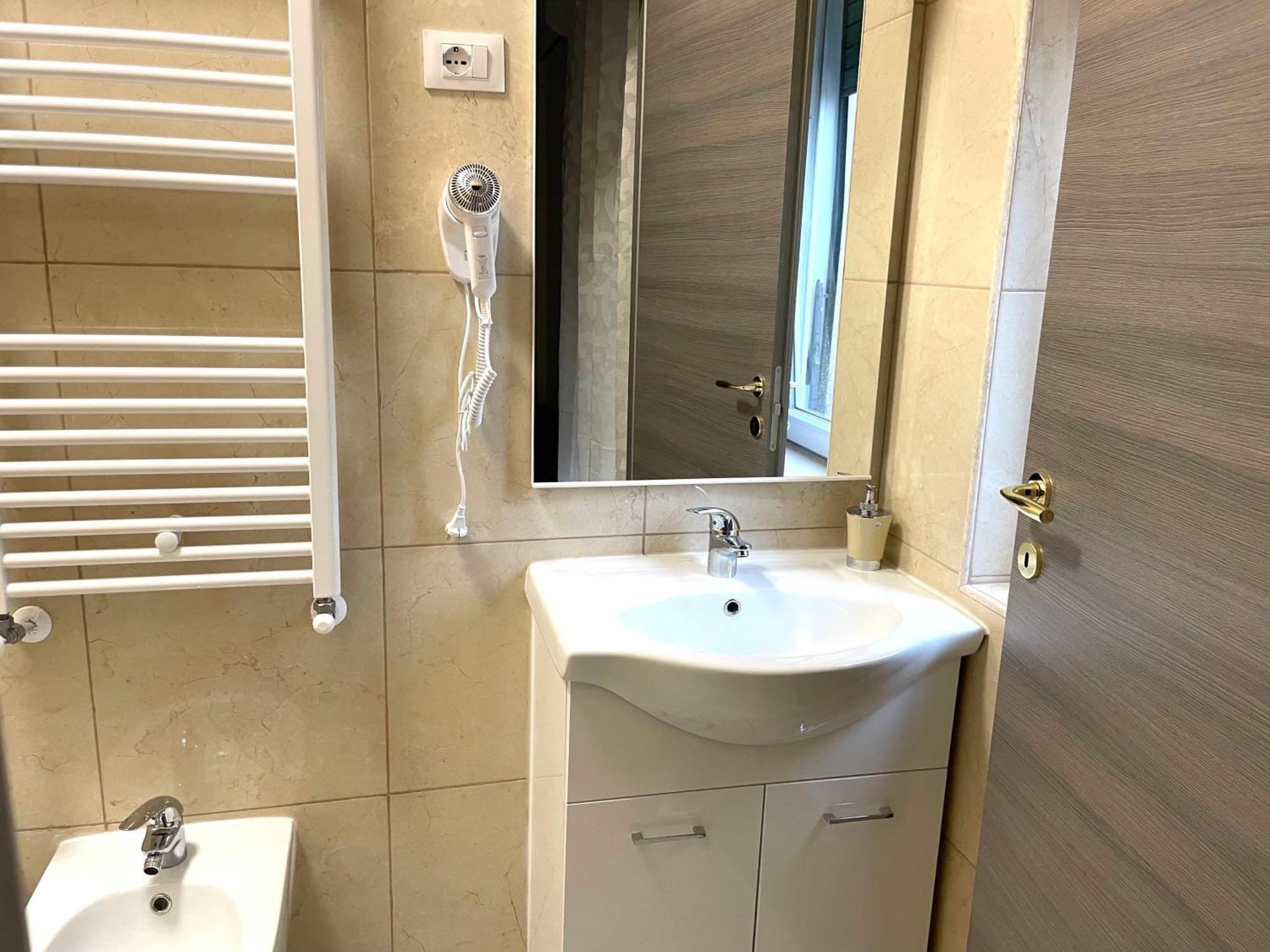 Fiera Rooms فيرونا المظهر الخارجي الصورة